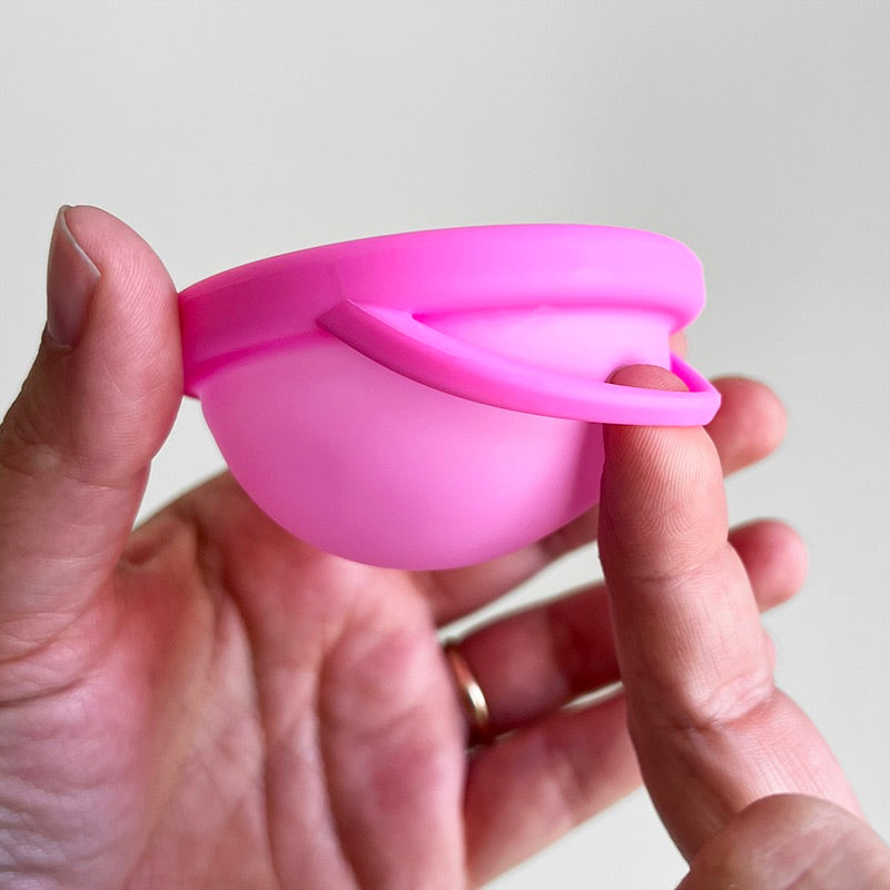 Reusable Menstrual Disc with Easy to Reach Loop