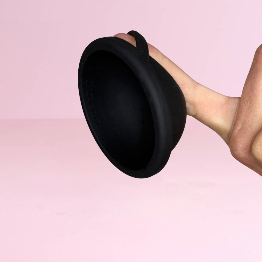 Reusable Menstrual Disc with Easy to Reach Loop